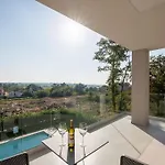 Pina***** In Karigador/novigrad Karigador